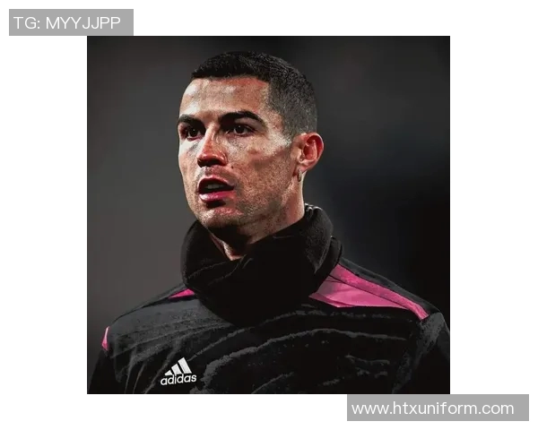 足球场上的女神们真人足球明星头像展现女性魅力与力量